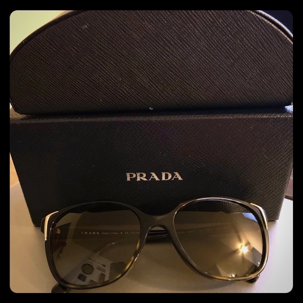 Polarized tortoise Prada sunglasses